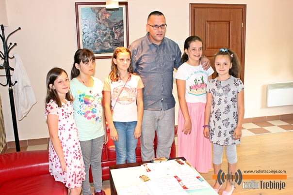 Основци из Брегова у “земљи слаткиша”
