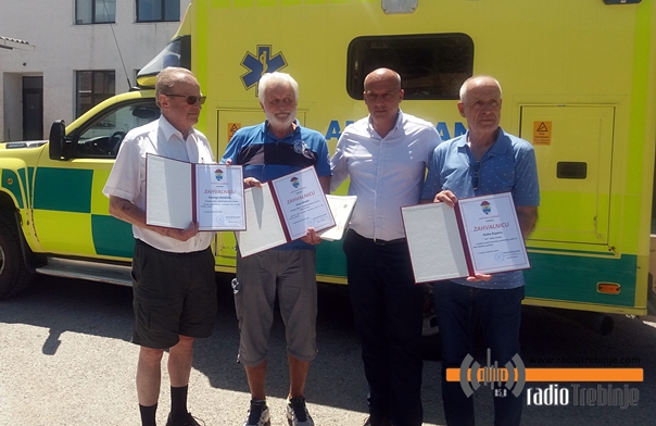 Дому здравља у Љубињу санитетско возило од Швеђана
