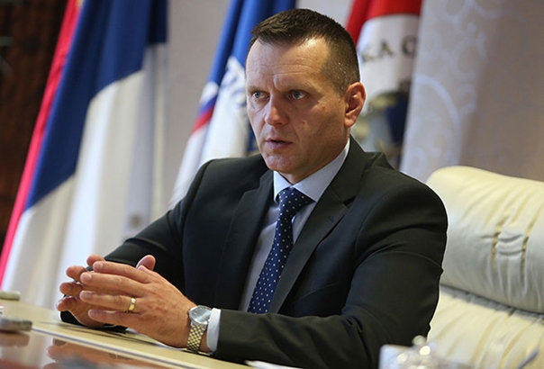 Лукач: Циљ потпуна контрола кретања миграната кроз Српску