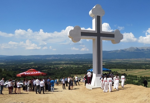 У Крековима освјештан спомен крст невесињским устаницима