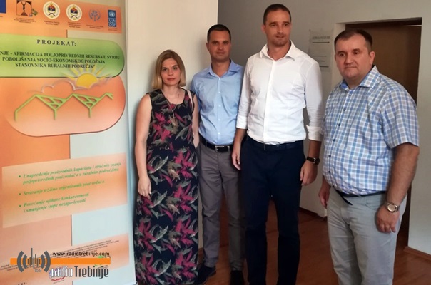 Одржано предавање о пластеничкој производњи: Будућност требињске пољопривреде