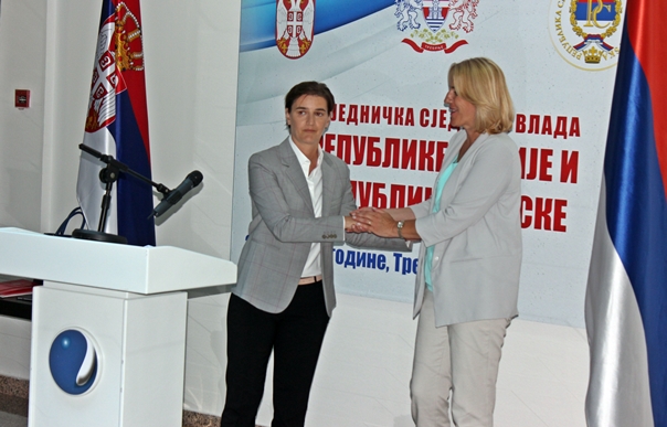 Заједничка сједница влада Србије и Републике Српске:  Договорени конкретни пројекти