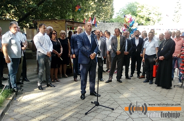 Отворен Сајам меда и вина