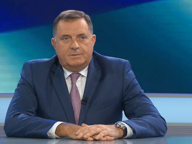 Predsjednik Srpske odgovarao na pitanja novinara, publike i gledalaca više od tri časa