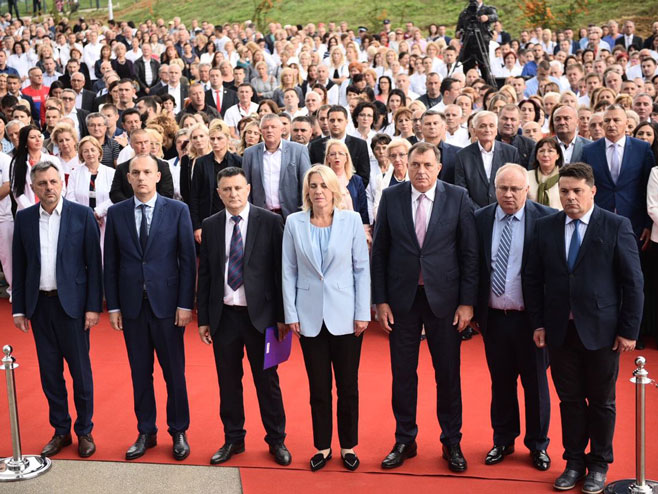 ISTORIJSKI MOMENAT ZA ZDRAVSTVO: Najveća zdravstvena ustanova Srpske konačno pod jednim krovom