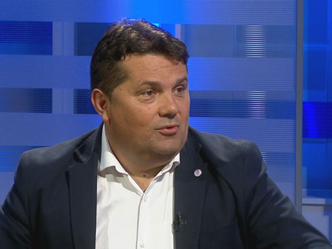 Стевандић: Комшић заробљеник србофобних фрустрација