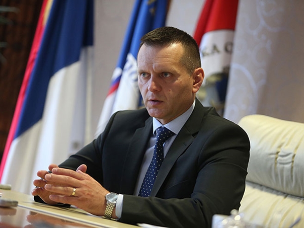 Лукач данас организује пријем за храбре полицајце