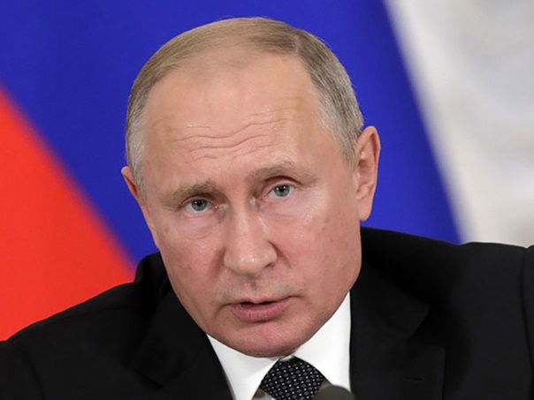 Путин: Обустављамо споразум, нећемо поставити ракете прије САД