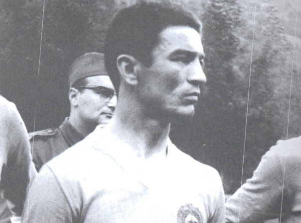 Povodom smrti legendarnog fudbalera Dragoslava Šekularca, jedne od Zvezdinih zvijezda: Moji vojnički dani u Bileći