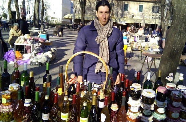 Вриједни Шишићи плату зараде правећи џемове, салате и ликере