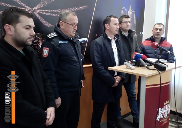 Ћурић: Стање није алармантно – градске службе могу да одговоре свим изазовима