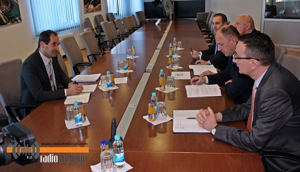 Петровић са директором секретаријата Енергетске заједнице: Слиједи реорганизација тржишта електричне енергије