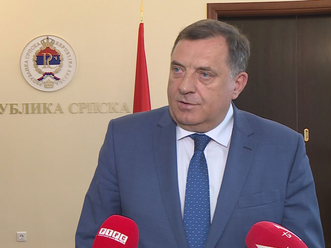 Додик данас са поглаваром Римокатоличке цркве