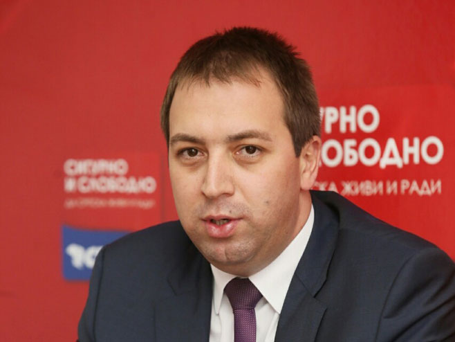 Selak: Unaprijediti položaj radnika
