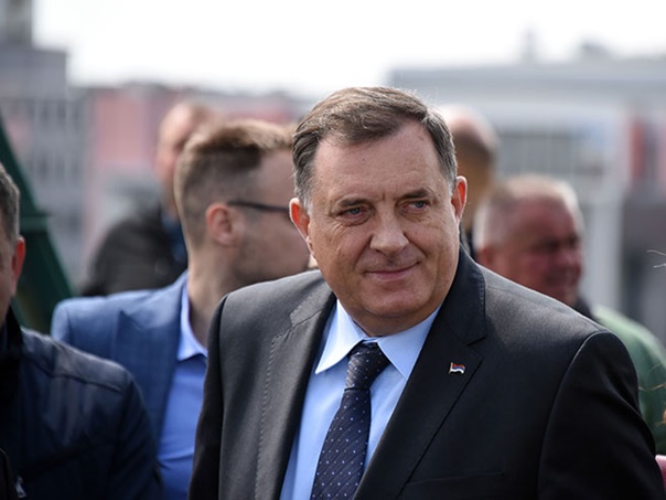Додик 6. јуна у Санкт Петербургу са руководством 