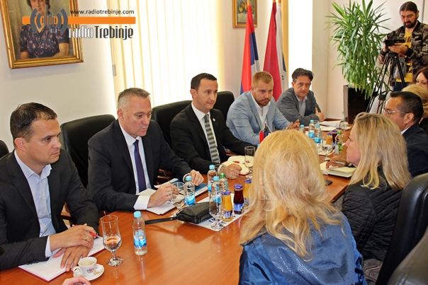 Министар Пашалић у радној посјети Требињу