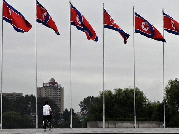 Sjeverna Koreja lansirala dva neidentifikovana projektila