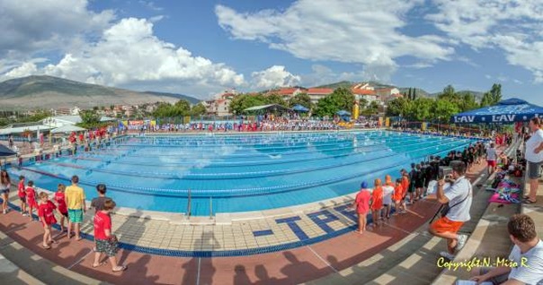 Plivači iz šest država na memorijalu