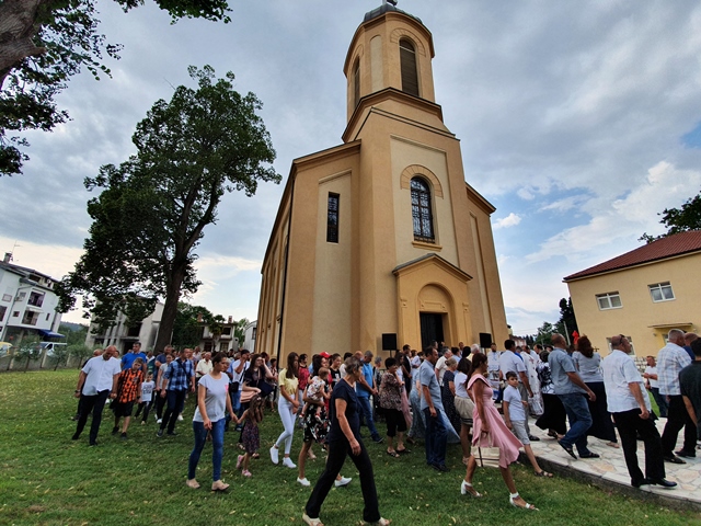Владике Димитрије и Григорије освештали саборни храм у Чапљини