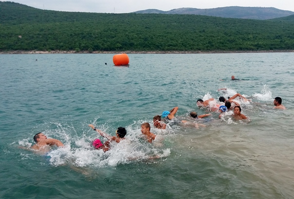 Пепијн Смитс и Марија Станић побједници ДРУГОГ ПЛИВАЧКОГ МАРАТОНА