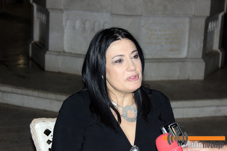 kaliopi (5).JPG (89 KB)