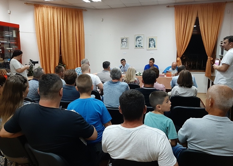 У Народној библиотеци промовисан првјенац Александра Аца Росандића