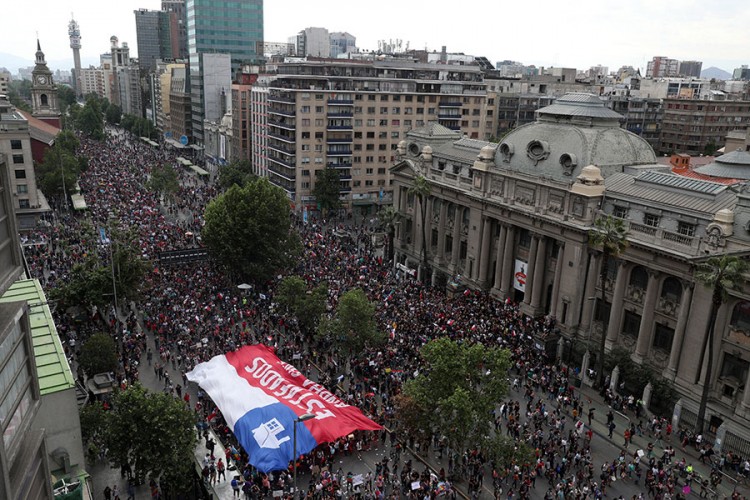 chile.jpg (151 KB)