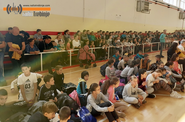 priredba-skola.jpg (221 KB)