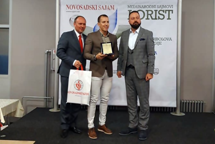 turisticka-medalje.jpg (113 KB)