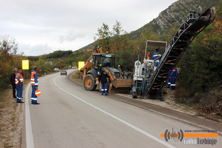 put-trebinje-ljubinje.JPG (158 KB)
