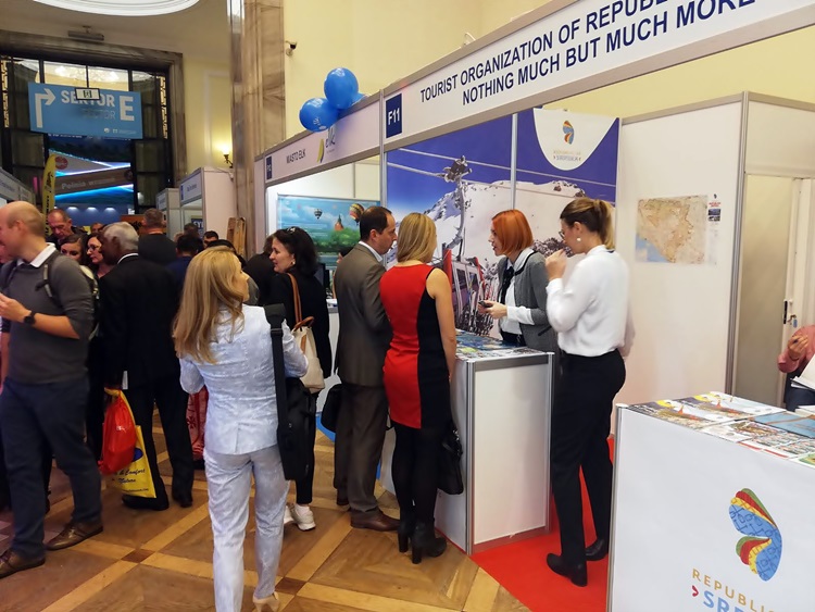 turisticka-varsava-1.jpg (144 KB)