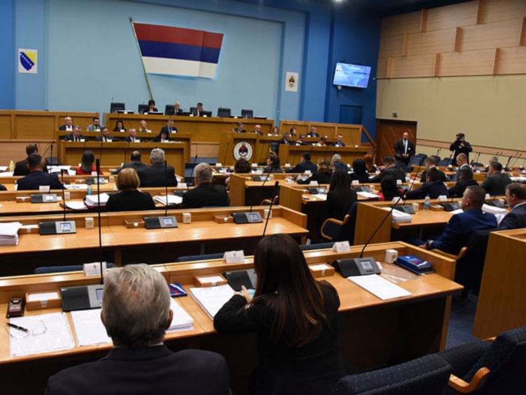 НСРС усвојила Закључке о Програму реформи; Потврђена војна неутралност