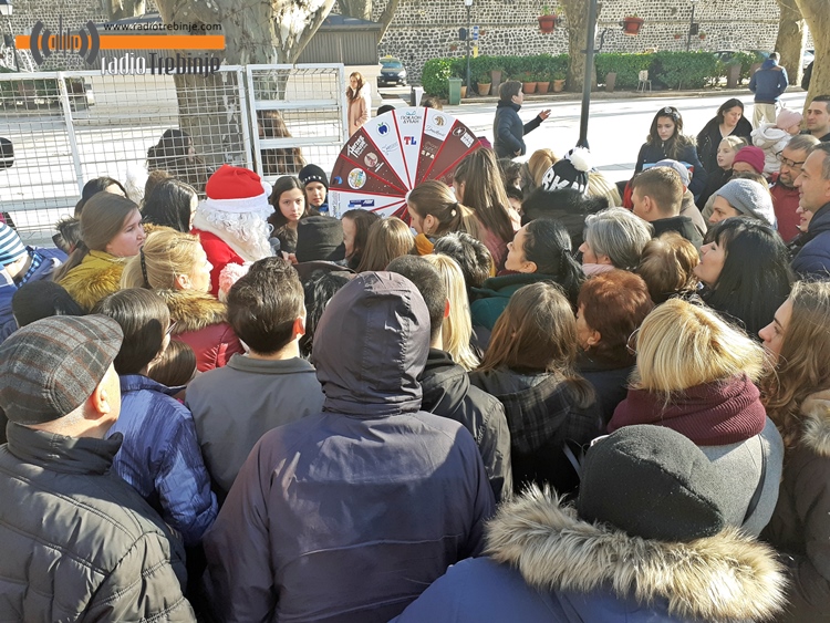 „Коло среће“ завртјело више стотина Требињаца