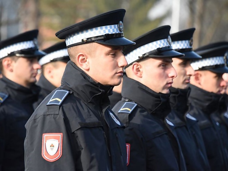 Широм Српске биће распоређена 322 млада полицајца