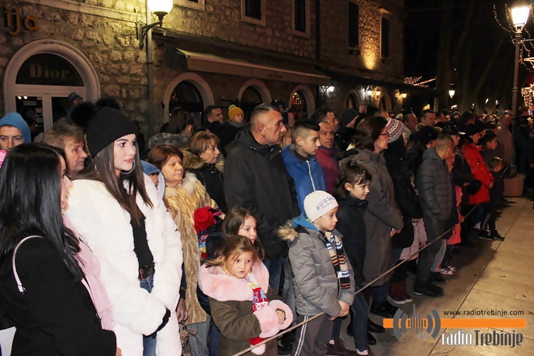 badnje-vece-5.JPG (205 KB)