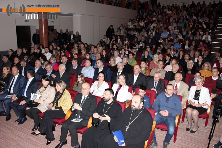 svetosavska-4.JPG (253 KB)