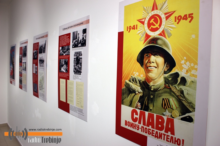 izlozba-ivancov-1.JPG (164 KB)