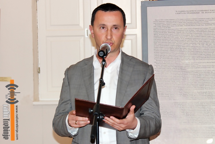 plivanje-vaterpolo-70-godina-3.JPG (140 KB)