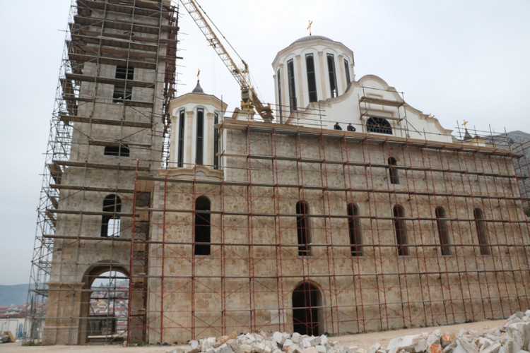 Hramu u Mostaru se vraća puni sjaj