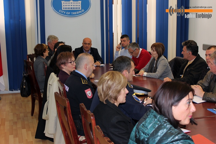 Нема сумње на вирус корона у Требињу: Особа у кућној изолацији допутовала из Грчке