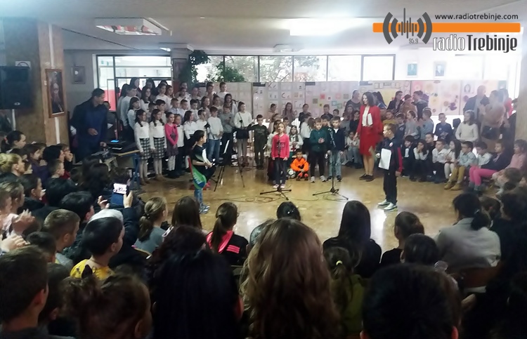 skola-priredba-2.jpg (161 KB)