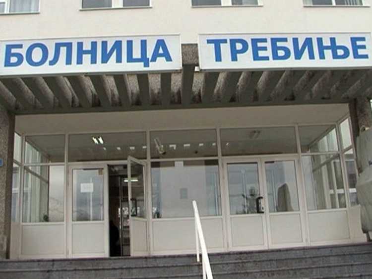 Старија жена заражена вирусом корона, здравствени радници негативни