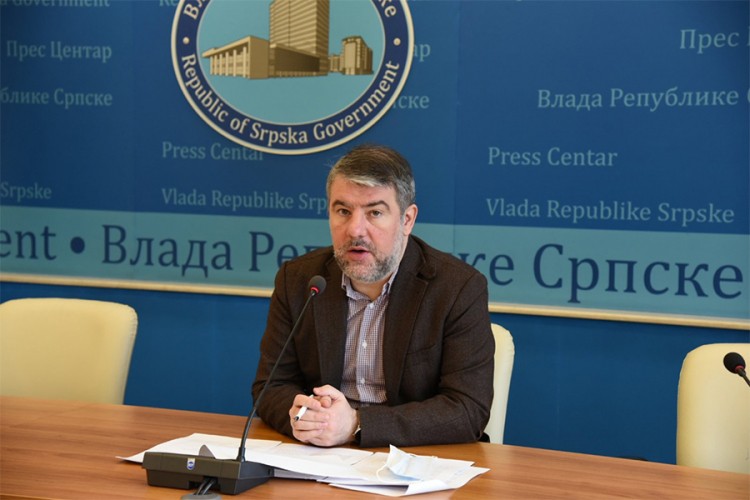 Шеранић: Сви људи биће истестирани прије изласка из карантина
