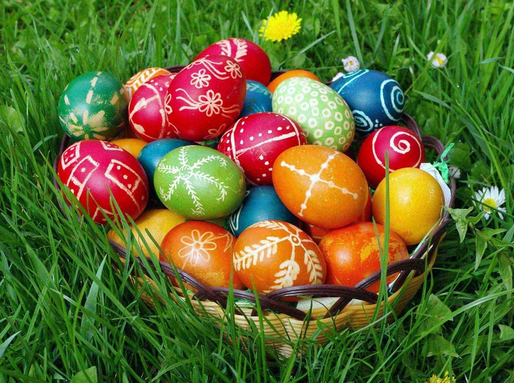 Сутра подјела васкршњих пакетића компаније „Свислајон“