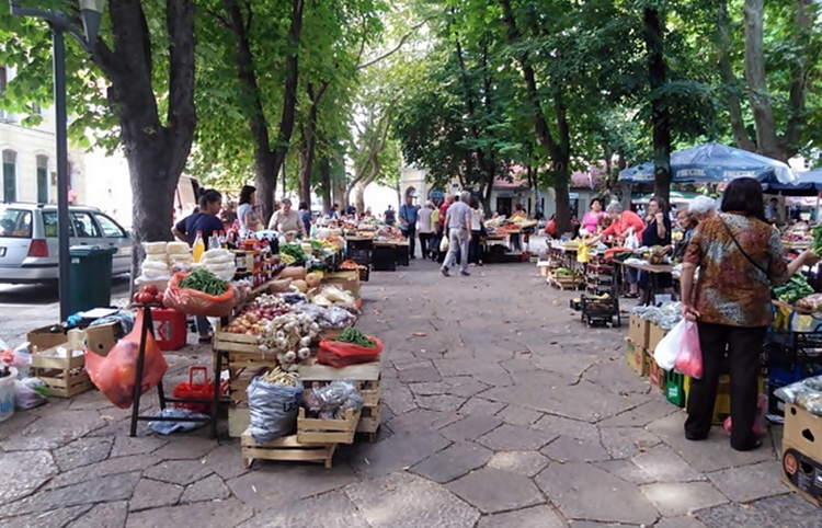 Сутра почиње са радом пијаца у Требињу