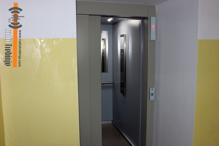 lift-fpm.JPG (97 KB)