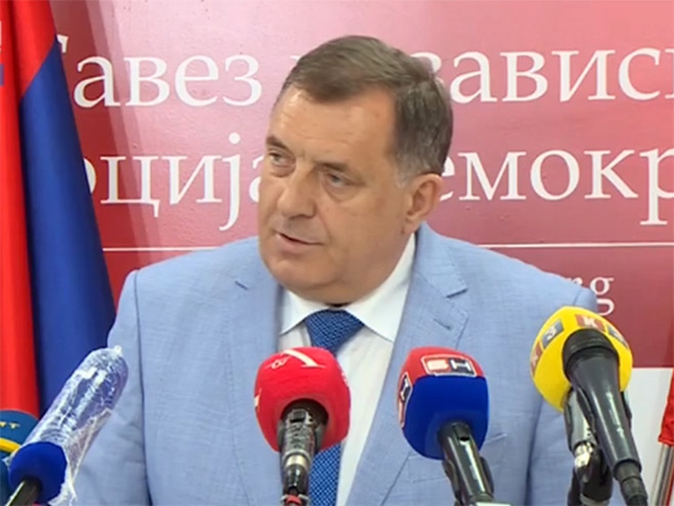  Додик: Ситуација веома сложена, поштовати све мјере