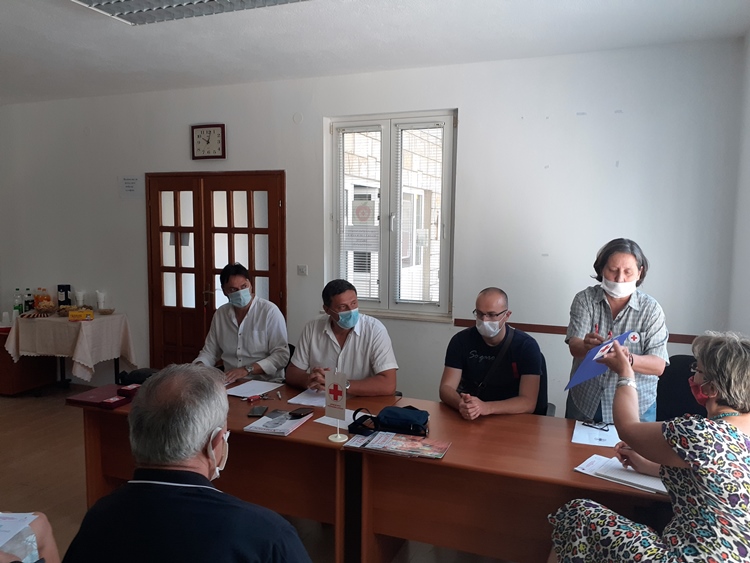 Црвени крст: Заслужним уручене захвалнице