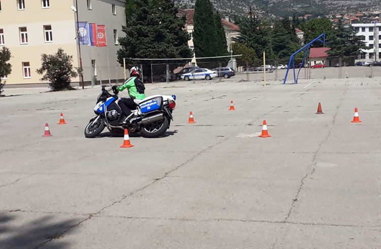 predavanje-motociklisti-3.jpg (158 KB)