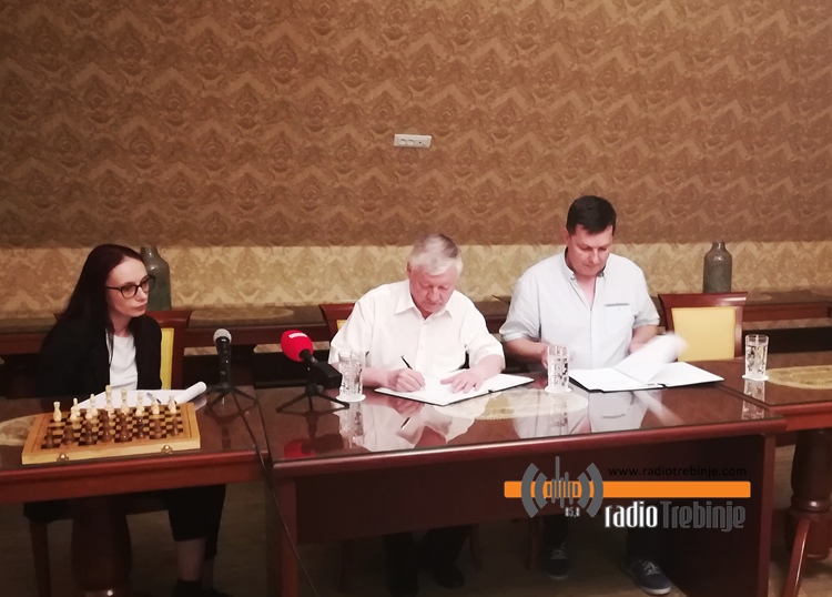 Требињски шахисти једини у БиХ под окриљем Академије „Kарпов“